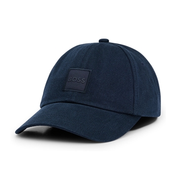 Klassisk mørkeblå cap fra BOSS.