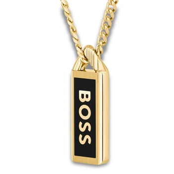 Stilfuld halskæde med logo vedhæng i guldtone fra BOSS.