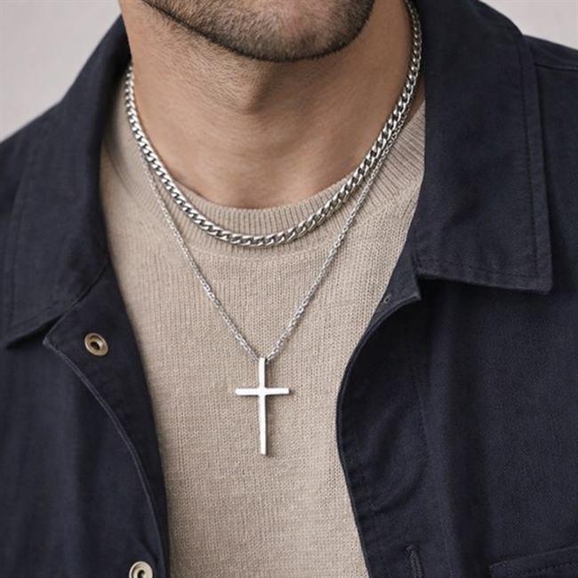 Halskæde Dobbelt design med Kors & sølvtonet kæde 5mm