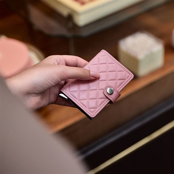 Premium Emboss Rose Diamond fra Secrid