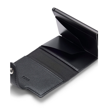 Elegant sort Secrid kortholder med logo detaljer fra BOSS