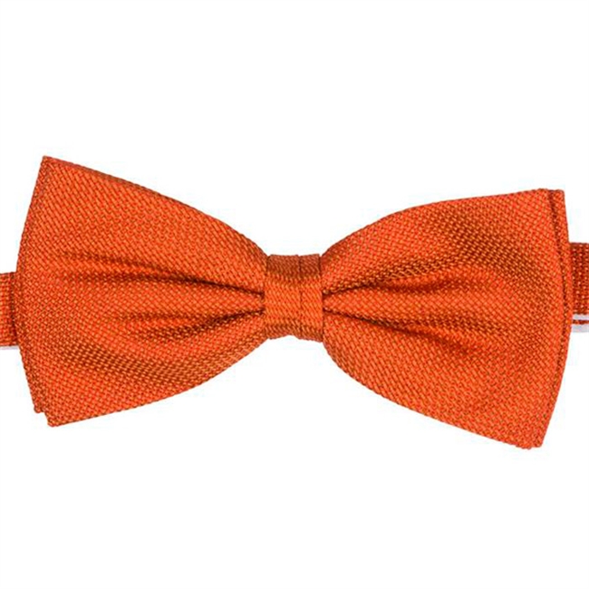 Flot silke butterfly i mørk orange fra Portia.