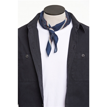 Moderne mønstret bandana i navy fra Lindbergh