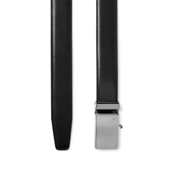 Moderne sort læder bælte med interlock spænde fra Saddler