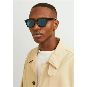 Pæne sommer solbriller i sort fra Jack & Jones