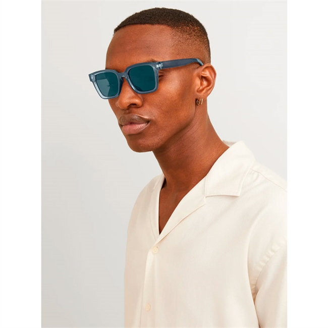 Pæne sommer solbriller i sten grå fra Jack & Jones