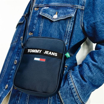 Tommy Jeans Essential Reporter Navy