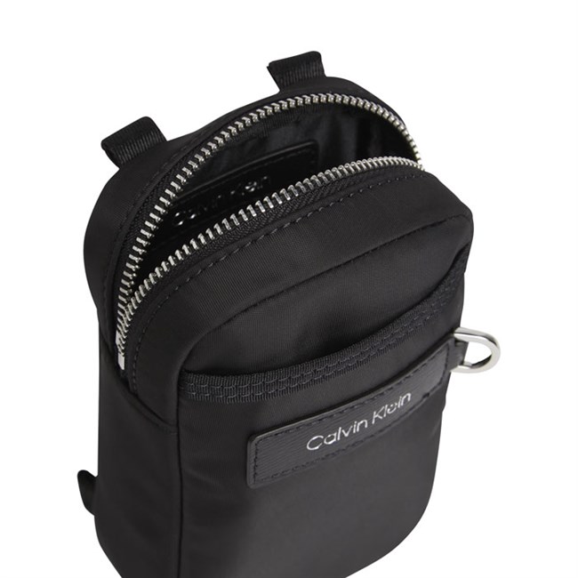 Calvin Klein Classic Repreve Zip Pouch 