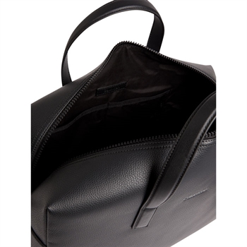 Calvin Klein MUST WEEKENDER Weekendtaske