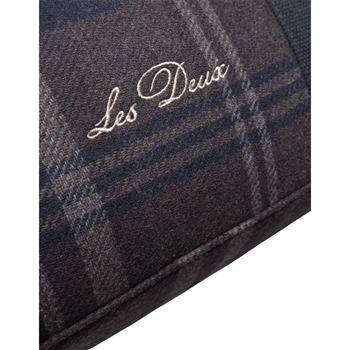 Lækker Weekendtaske i tern fra Les Deux.