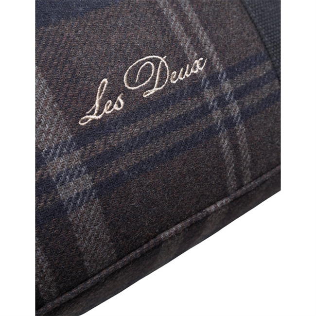 Lækker Weekendtaske i tern fra Les Deux.