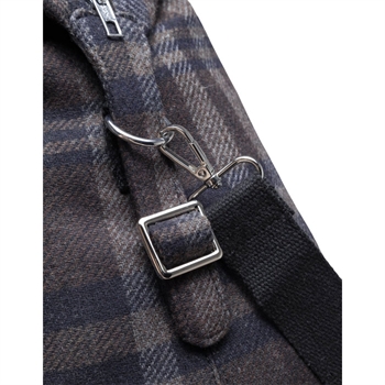 Lækker Weekendtaske i tern fra Les Deux.