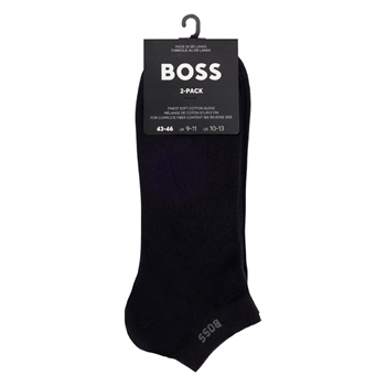 Lækker 2-pak sorte ankel sokker fra BOSS med logo