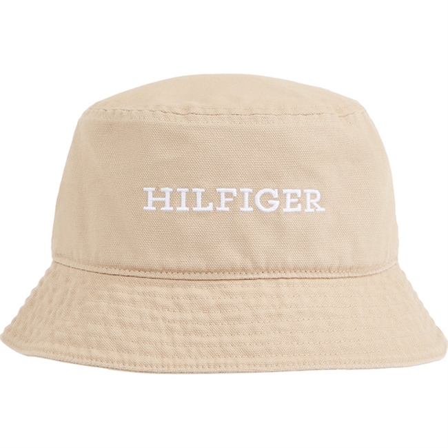 Lækker sommerlig bøllehat i sandfarve fra Tommy Hilfiger.