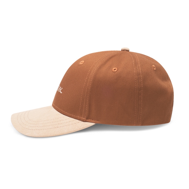 Lækker brun / beige cap fra Les Deux med broderi