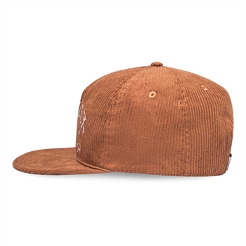 Moderne brun cap fra Les Deux med college inspireret brodering i fronten
