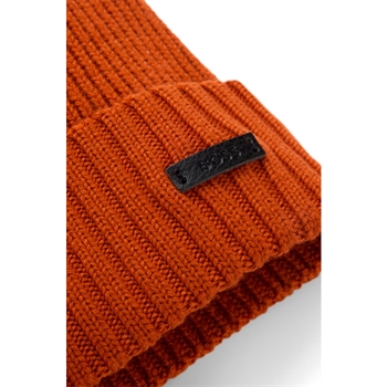 Lækker orange hue med logo fra BOSS