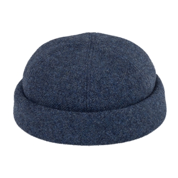 Moderne og pæn hue i mellem blå fra Fiebig