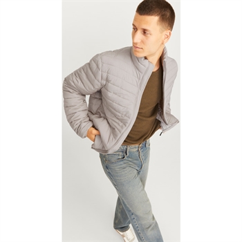 Behagelig smart jakke i lys sand farve fra Jack & Jones