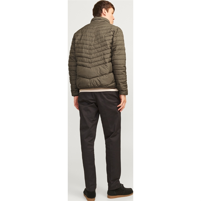 Behagelig smart jakke i grøn fra Jack & Jones