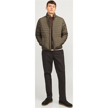 Behagelig smart jakke i grøn fra Jack & Jones