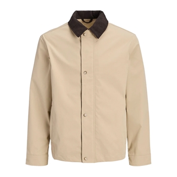 Moderne pæn jakke i en lys sandfarve fra Jack & Jones