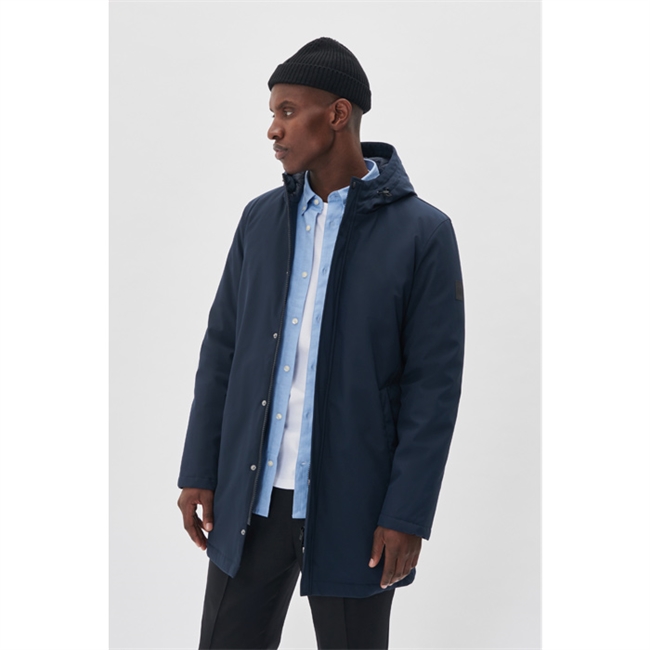 Flot vandafvisende navy jakke fra Matinique