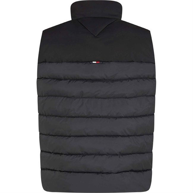 Smart og lækker Puffer-Vest fra Tommy Hilfiger i Sort.