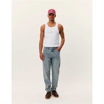 Klassiske stilrene jeans i lyseblå fra Les Deux