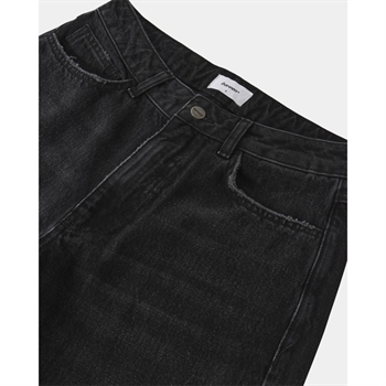 Moderne loose fit jeans i sort fra Bareen