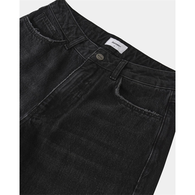 Moderne loose fit jeans i sort fra Bareen
