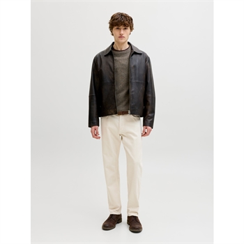 Moderne relaxed fit jeans i beige fra Jack & Jones 