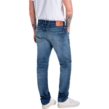 Lækre blå jeans fra Replay med smarte vaskede og ripped detaljer