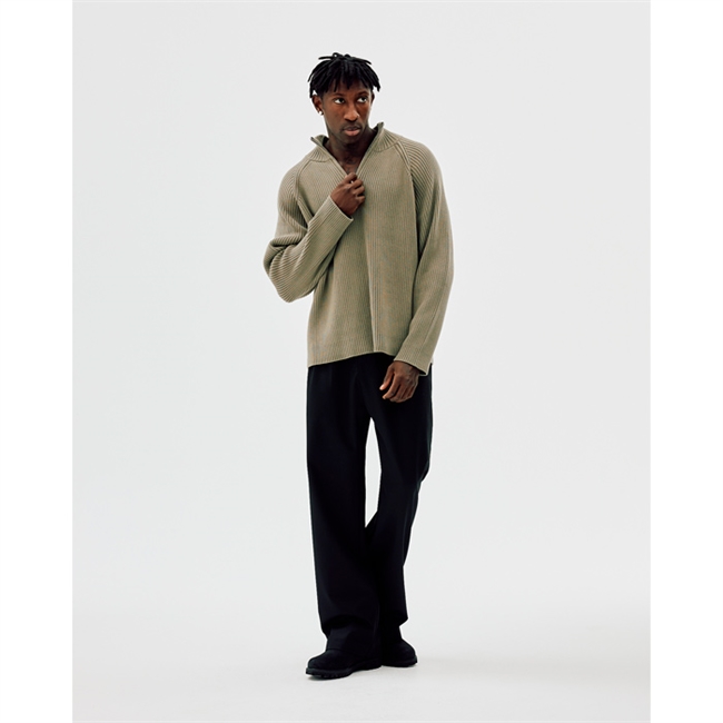 Moderne og stilrene suit pants i sort fra Bareen