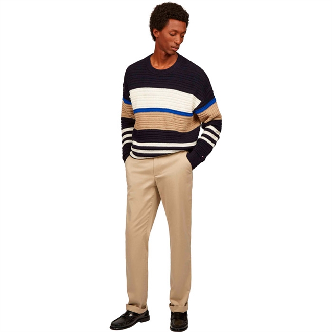 Klassiske Beige straight fit chino bukser fra Tommy Hilfiger