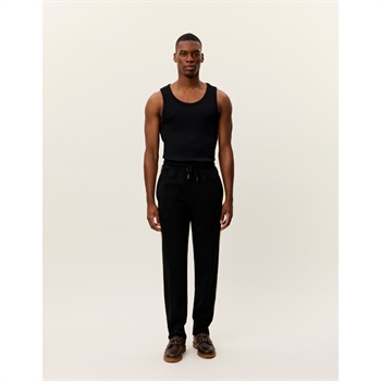 Moderne track sweatpants i sort fra Les Deux