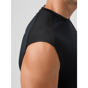 Moderne sports tank top i sort fra Björn Borg med logo