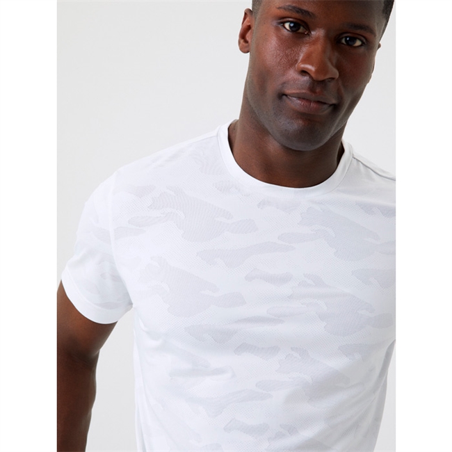 Lækker sports t-shirt i hvid fra Björn Borg