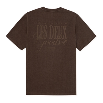 Moderne brun t-shirt med smart print ved brystet og på ryggen fra Les Deux