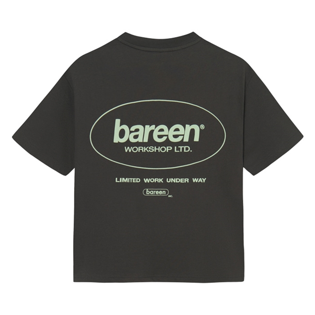 Bareen sort box fit / oversize t-shirt med print på ryggen