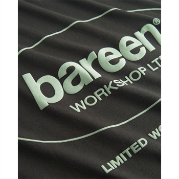 Bareen sort box fit / oversize t-shirt med print på ryggen