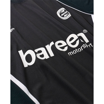 Stilren oversized t-shirt i sort fra Bareen