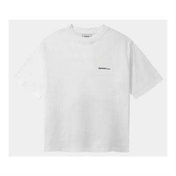 Box fit t-shirt i hvid med stilrent print på ryggen fra Bareen