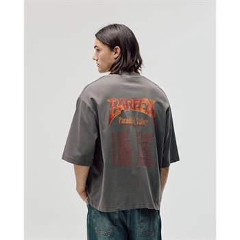 Bareen Box Fit World Tour T-Shirt Vasket Sort