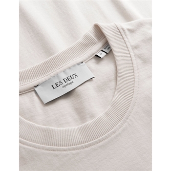 Les Deux Deacon T-Shirt Beige