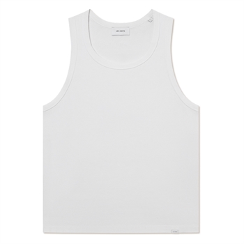 Simpel hvid tank top fra Les Deux