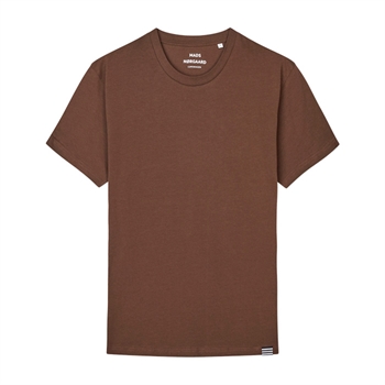 Klassisk pæn t-shirt i mørkebrun fra Mads Nørgaard