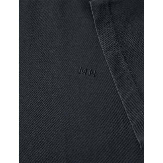 Regular sort jersey dyed t-shirt fra Mads Nørgaard.