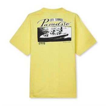 Lækker gul jersey t-shirt med print på ryggen fra Mads Nørgaard