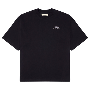 Smart sort t-shirt med print på ryggen fra Woodbird